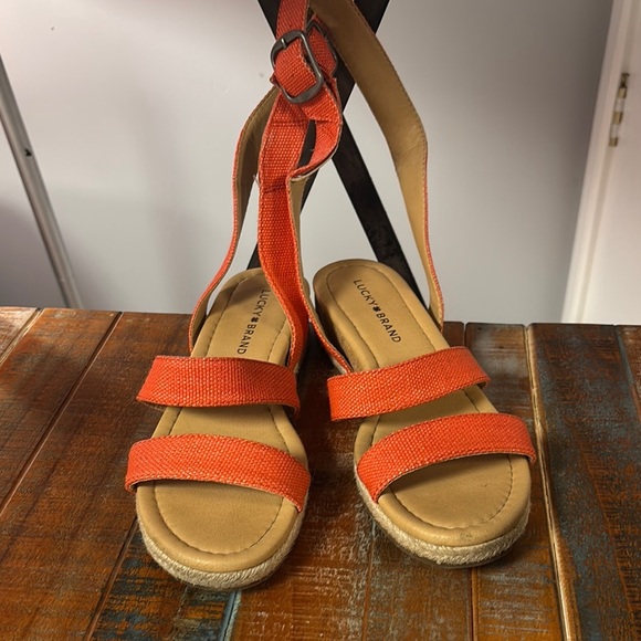 Lucky Brand Orange Sandals with Ankle Strap - Picture 3 of 11